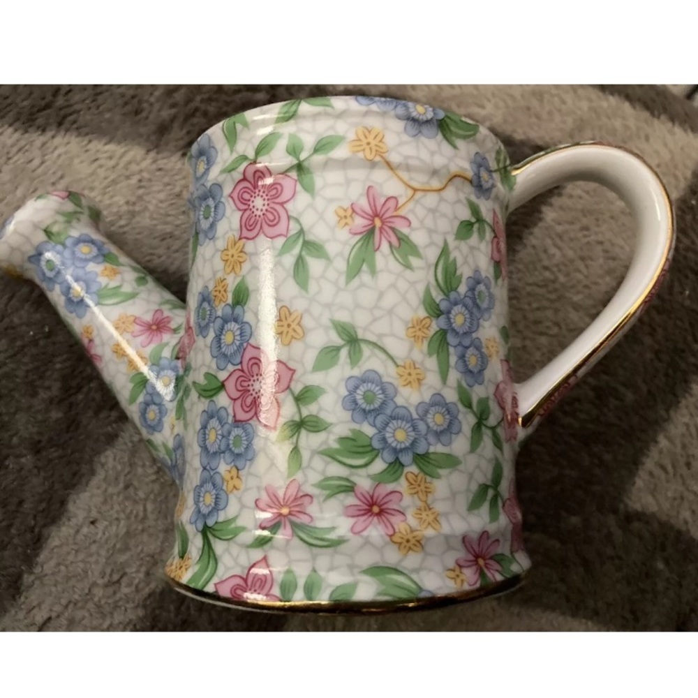 Chintz ALEXANDRA Floral Watering Can By Two’s Company  3.75 X4"